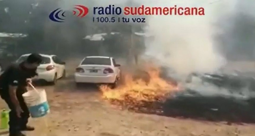 Corrientes capital: voraz incendio afectó a tres vehículos en un puesto caminero