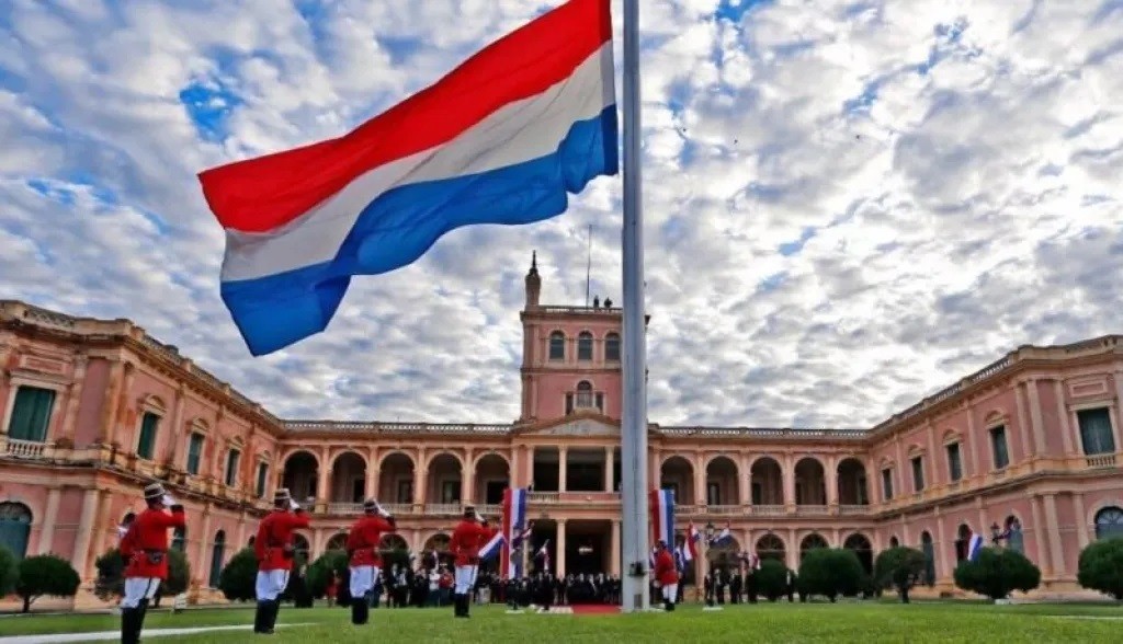 Nuevo uso horario en Paraguay:  atrasó una hora