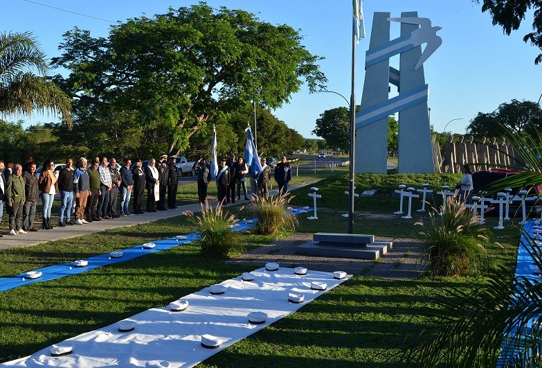 Homenaje a víctimas del hundimiento del ARA general Belgrano